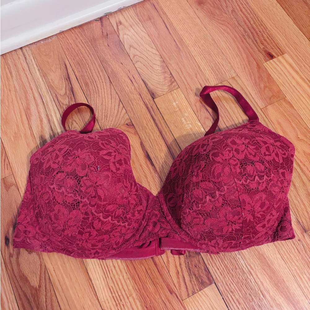 Torrid pretty lace bra size 46DDD
